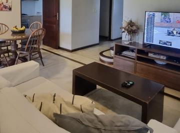 Casa de 10 ambientes, Yerba Buena · Hermosa Casa en Barrio Privado