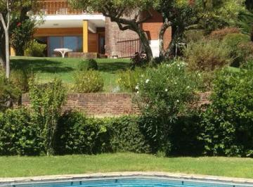 Casa · 412m² · 6 Ambientes · 1 Cochera · Venta Casa Punta Chica Gran Parque