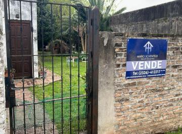 Casa de 3 ambientes, San Andrés de Giles · Dos Casas en Venta con Local Comercial en San Andres de Giles