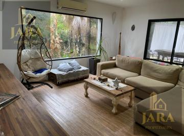 Casa · 150m² · 4 Ambientes · 3 Cocheras · Casa en El Carmencito