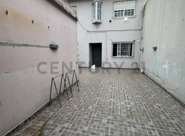 Casa · 245m² · 6 Ambientes · 2 Cocheras · Venta Casa, Villa Ballester, 6 Ambientes, Pileta