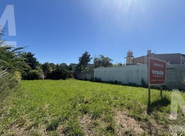 Terreno · 600m² · Lote en Venta en Parque Sicardi
