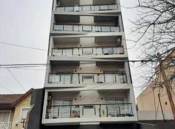 OMP-OMP-4827_2 · Venta de Departamento 2 Ambientes en Caseros Centro