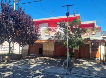 Departamento · 222m² · 3 Dormitorios · Departamento y Local Comercial en Río Mocoretá 552