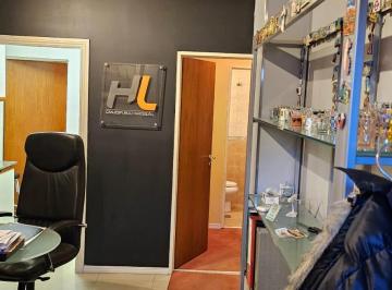 Oficina comercial · 57m² · 2 Ambientes · 1 Cochera · Venta de Consultorio Medico, Oficina, Deposito, 58 m², con Cochera en Villa Urquiza, Caba