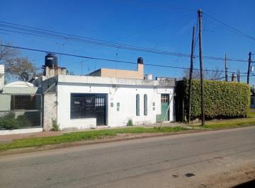 Casa · 80m² · 4 Ambientes · Se Vende Propiedad a Reciclar