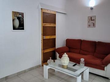 PH de 2 ambientes, Villa Real · Villa Real. Curuzu Cuatia 2500 PH 2 Amb. a Nuevo. Ent. Coche. Patio Parrilla S/exp.
