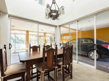 Casa · 152m² · 5 Ambientes · 1 Cochera · Casa en Ringuelet