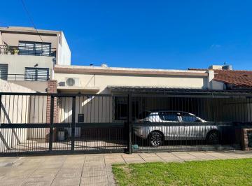 Casa · 99m² · 4 Ambientes · 2 Cocheras · Casa en Zona Parque Costa Castelar Norte