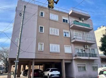 Departamento · 67m² · 3 Ambientes · 2 Cocheras · Depto Tres Ambientes con Dos Cocheras