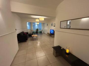 PH 90m² Venta  · Venta Departamento 1 Habitación, Barrio Bombal, Ciudad