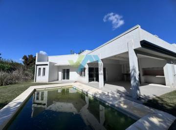 Casa · 235m² · 6 Ambientes · 2 Cocheras · Oportunidad Venta de Casa con Pileta en Una Planta - Los Eucaliptos Haras Santa Maria