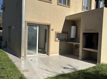 Casa · 100m² · 3 Ambientes · 1 Cochera · Hermoso Duplex en Alquiler en Complejo Cerrado Pilar