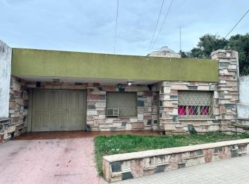 Casa de 4 ambientes, Córdoba · Casa/venta/b°jardin del Pilar