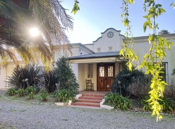 Casa de 6 ambientes, Luján · Venta Hermosa Casa de Estilo en Única Planta con Amplio Parque - La Cañada Polo Club - Luján