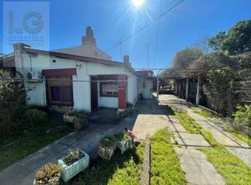 Casa · 300m² · 3 Ambientes · Casa en Venta de 3 Ambientes en Berazategui