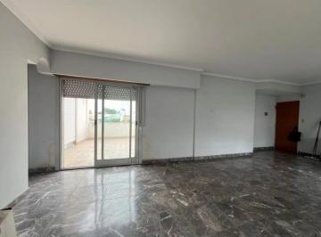 PH de 4 ambientes, La Matanza · PH en Venta 3 Ambiente en Ramos Mejia