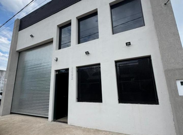 Local comercial · 340m²