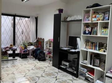 Casa · 120m² · 4 Ambientes · Casa PH 4 Ambientes con Patio y Terraza Luzuriaga