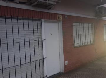 PH de 3 ambientes, Boedo · Venta PH Al Frente 3 Ambientes Sin Expen$$$a$$$ con Patio!