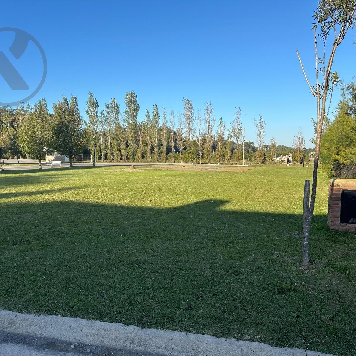 Lote de 780 mts2 en exclusivo barrio Las Prunas