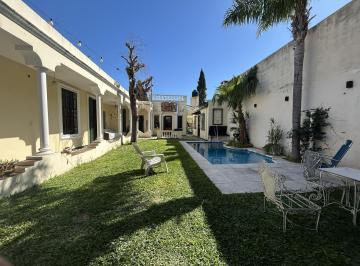Jardín · Casa en Alberdi