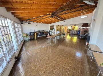 TYK-TYK-84_2 · Venta Casa S/lote Propio de 4amb + 2 Locales