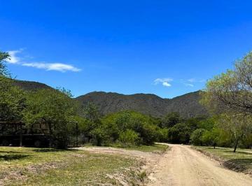 Terreno · 715m² · Lote en Venta - Barrio La Ensenada, Villa Ciudad Parque