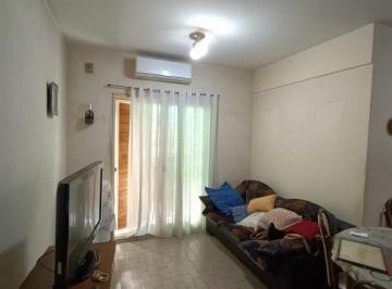 Departamento de 3 ambientes, Almirante Brown · Departamento en Venta en Longchamps