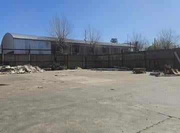 Bodega-Galpón · 3000m² · Planta Industrial con Gas y T3 - Venta - Avellaneda - Oportunidad