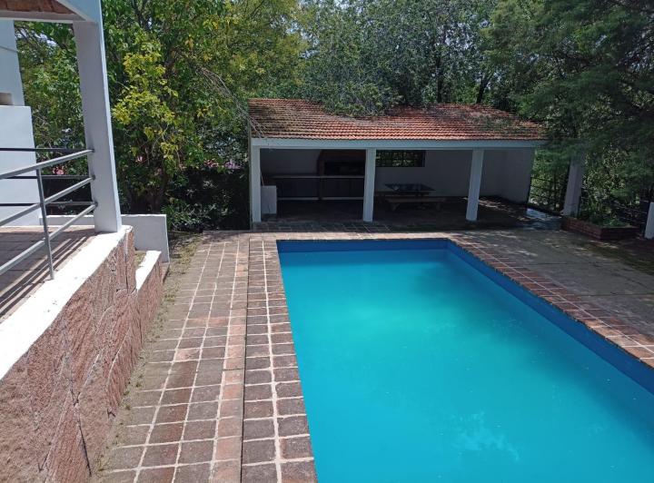 Casa · 150m² · 5 Ambientes · 1 Cochera