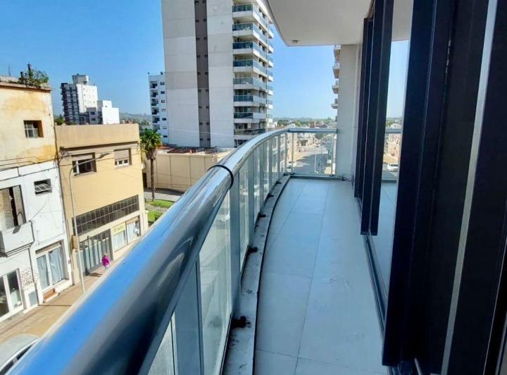 Departamento · 102m² · 5 Ambientes · 1 Cochera
