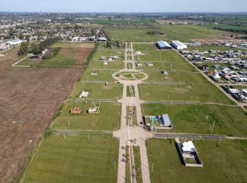 Terreno · 250m² · En Venta - Lote en Barrio Abierto Belvedere - Capitan Bermudez