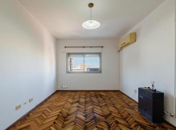 Departamento · 55m² · 4 Ambientes · 1 Cochera · Departamento Venta Barrio Centro 2 Dorm. Luminoso Contrafrente Cochera