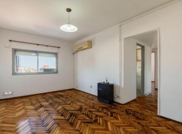 Departamento · 55m² · 4 Ambientes · 1 Cochera · Departamento Venta Barrio Centro 2 Dorm. Luminoso Contrafrente Cochera