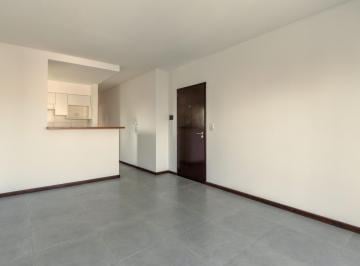 Departamento · 43m² · 2 Ambientes · Departamento en Venta Centro 1 Dormitorio Balcón Al Frente Oroño Luminoso