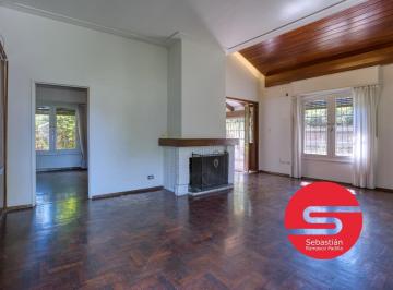 Casa · 350m² · 8 Ambientes · 3 Cocheras · Casa Venta Barrio Fisherton 3 Dorm. Jardín Pileta