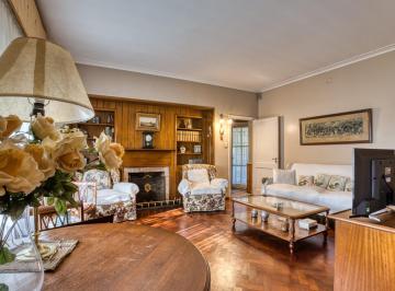 Casa · 242m² · 6 Ambientes · 2 Cocheras · Casa Venta Barrio Fisherton 4 Dorm. Jardin Parrilla Cochera Luminoso