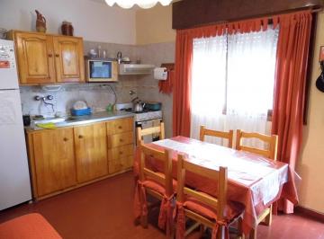 Departamento · 26m² · 2 Ambientes · Departamento en Venta 1 Dorm. Villa Gesell Oportunidad Inversion Potencial Alto Alquiler