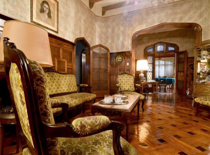 Casa · 365m² · 12 Ambientes
