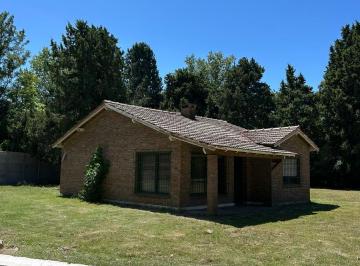 Terreno · 722m² · Oportunidad / Lanzamiento en Yeiporá / Barrio Cerrado con Portón/ Lote con Construcción