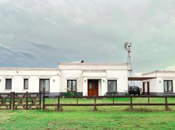 Casa · 181m² · 4 Ambientes · Casa en Venta en Haras El Malacate, Exaltación de La Cruz - 4 Ambientes