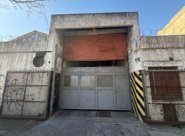 Depósito de 3 ambientes, Pompeya · Espectacular Galpon / Deposito a La Venta en Pompeya.