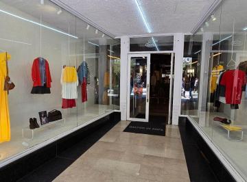 Local comercial · 750m² · Local en Alquiler en Microcentro - Pb 400 1p 350