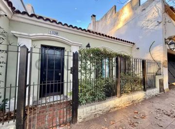 Casa · 292m² · 5 Ambientes · 2 Cocheras · Casa en Venta 5 Ambientes con Jardin en Martinez