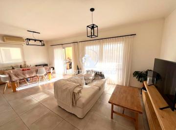 Casa de 4 ambientes, Pilar · Casa de 4 Ambientes y Pileta. Barrio San Ramon. Pilar del Este.