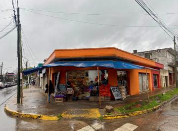 Local comercial , Almirante Brown · 2 Locales Unificados en Venta