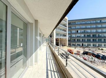 Departamento · 49m² · 2 Ambientes · Venta Departamento 2 Ambientes con Balcon en La Renata Golf.