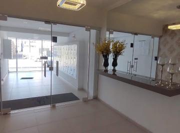 6minutos de auto del mar en playa Ingleses-Florianópolis-Apartamento con armario · 6 Min Mar Playa Ingleses - Florianópolis - Ap 3dorm con Armarios