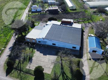 Casa · 150m² · 4 Ambientes · 1 Cochera · Casa en Esquina en Venta en San Pedro – Paraje Tablas – Lote de 1800 m² Sobre Pavimento - Permuta